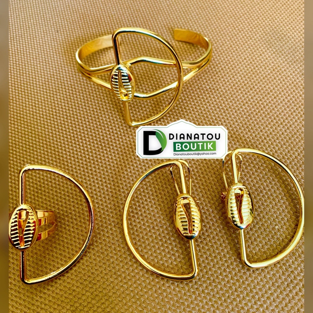 Baoulè Gold Plated Bracelet/Earrings & Ring Set